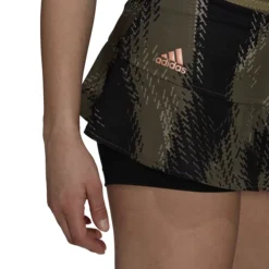 Jupe Pour Femme Adidas Printed Match Skirt Primeblue Green -Magasin De Sport De Tennis jupe pour femme adidas printed match skirt primeblue green 118473 650x650 g1