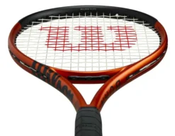 Raquette De Tennis Wilson Burn 100 V5 -Magasin De Sport De Tennis raquette de tennis wilson burn 100 v5 1358607 650x650 g3