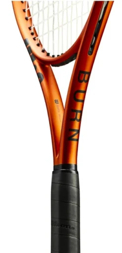 Raquette De Tennis Wilson Burn 100 V5 -Magasin De Sport De Tennis raquette de tennis wilson burn 100 v5 1358607 650x650 g4