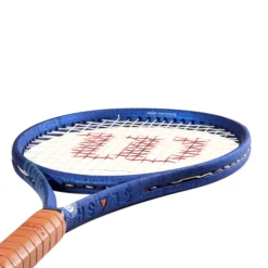Raquette De Tennis Wilson Clash 100 V2.0 Roland Garros 2022 -Magasin De Sport De Tennis raquette de tennis wilson clash 100 v2 0 roland garros 2022 157056 650x650 g4