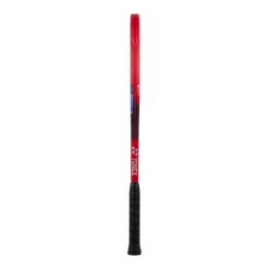 Raquette De Tennis Yonex Vcore 100 Scarlet -Magasin De Sport De Tennis raquette de tennis yonex vcore 100 scarlet 1368884 650x650 g1