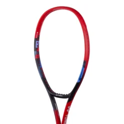 Raquette De Tennis Yonex Vcore 100 Scarlet -Magasin De Sport De Tennis raquette de tennis yonex vcore 100 scarlet 1368884 650x650 g3