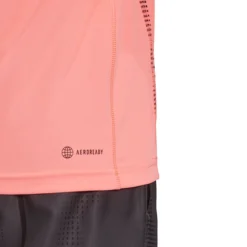 T-shirt Pour Homme Adidas Club Graphic Tee Acid Red -Magasin De Sport De Tennis t shirt pour homme adidas club graphic tee acid red 151361 650x650 g1