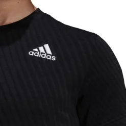 T-shirt Pour Homme Adidas Tennis Freelift Tee Black -Magasin De Sport De Tennis t shirt pour homme adidas tennis freelift tee black 151273 650x650 g2